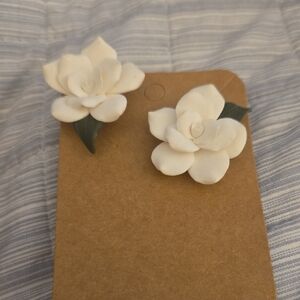 White Floral Earrings